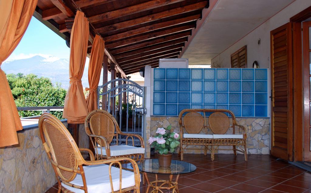 Paradise Apartment *