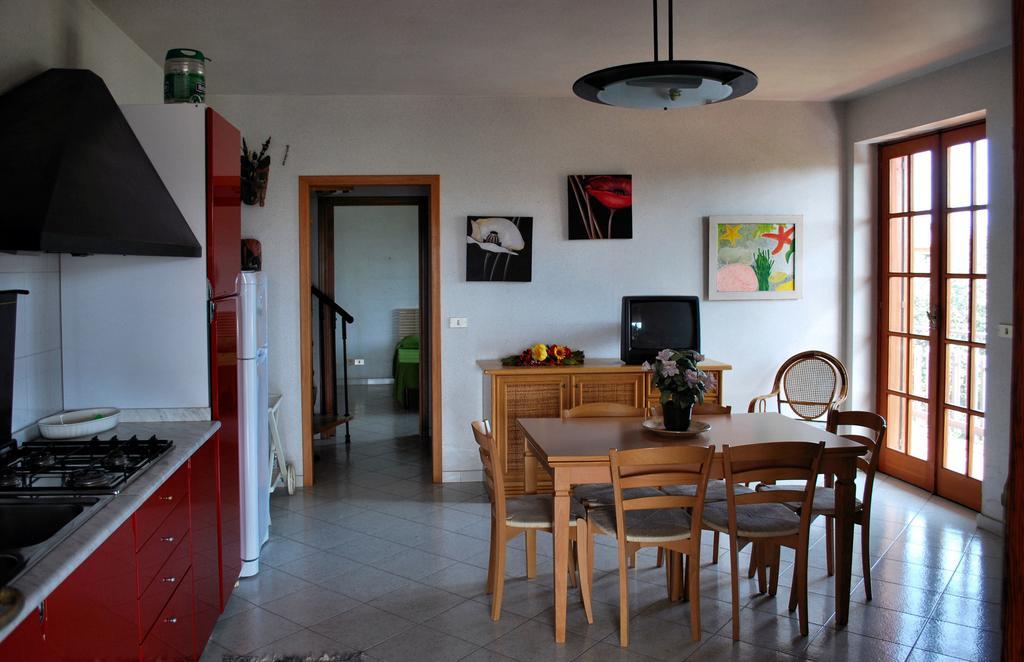 Apartment Paradise *
